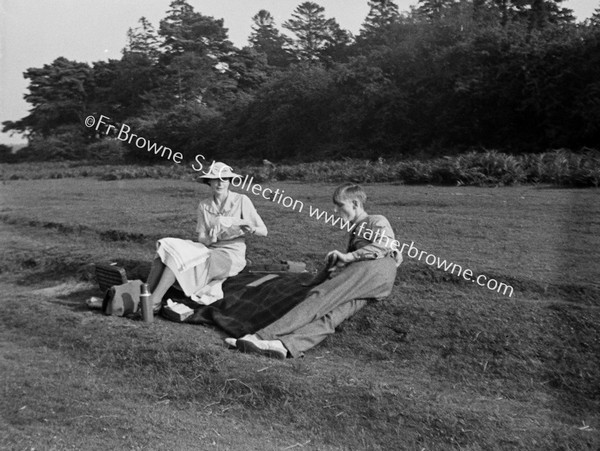 MR & MRS JOHN TAYLOR RELAX